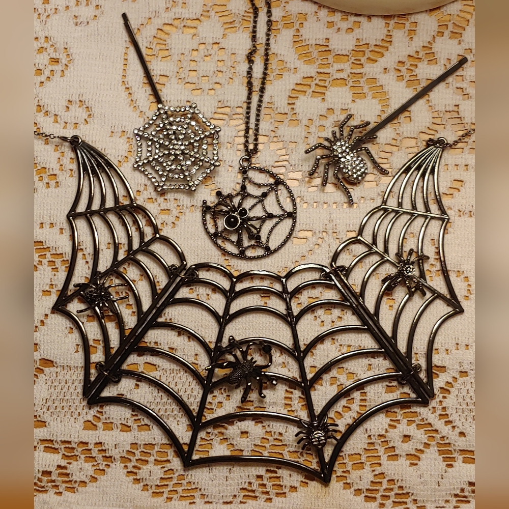 Halloween Jewelry Set - 4 pieces